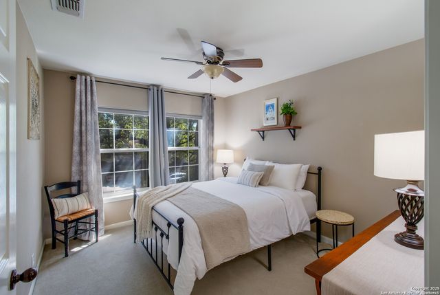 6019 Hart Fld, San Antonio, TX 78249