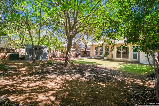 6019 Hart Fld, San Antonio, TX 78249