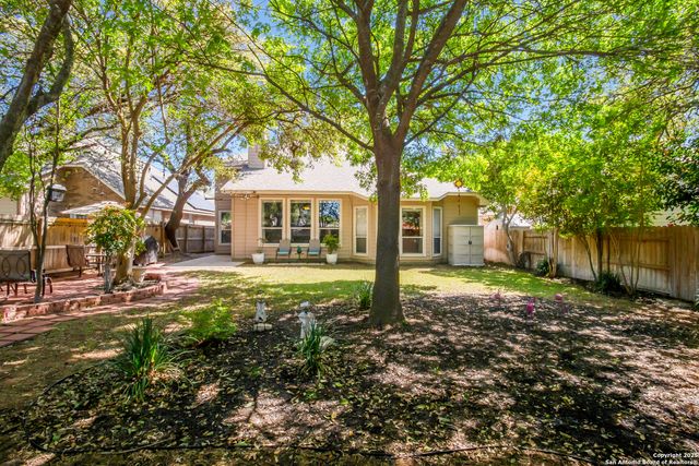 6019 Hart Fld, San Antonio, TX 78249