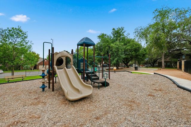 6019 Hart Fld, San Antonio, TX 78249