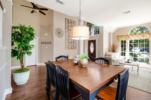 6019 Hart Fld, San Antonio, TX 78249