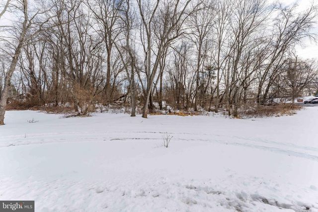 1438 WILLIAMSBURG DR, West Chester, PA 19382