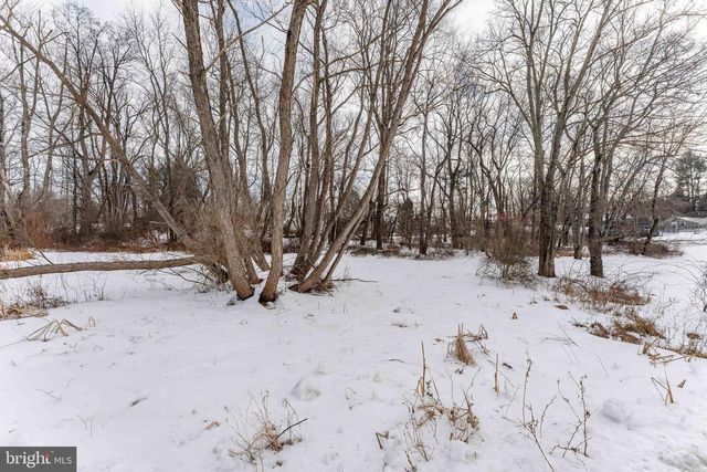 1438 WILLIAMSBURG DR, West Chester, PA 19382