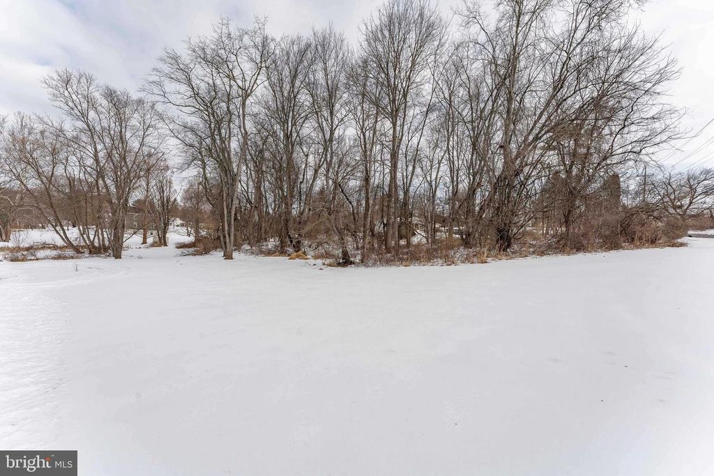 1438 WILLIAMSBURG DR, West Chester, PA 19382