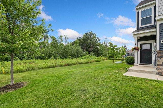 5981 Walnut Grove Lane N, Plymouth, MN 55446