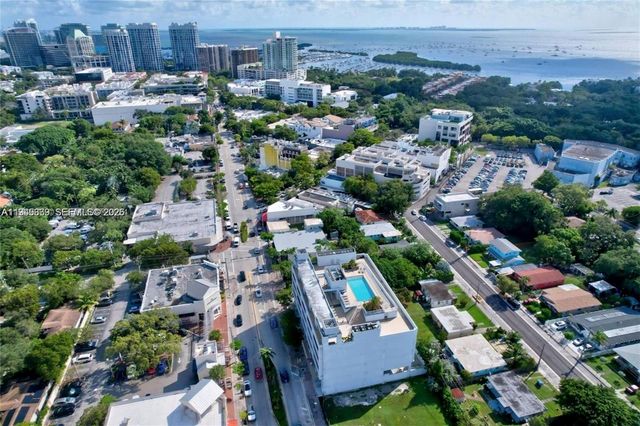 3250 Grand Avenue 306, Miami, FL 33133