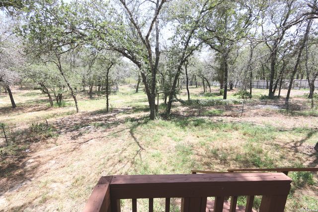 76 & 76 B POST OAK RD, La Vernia, TX 78121