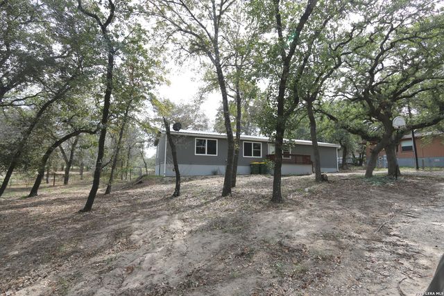 76 & 76 B POST OAK RD, La Vernia, TX 78121
