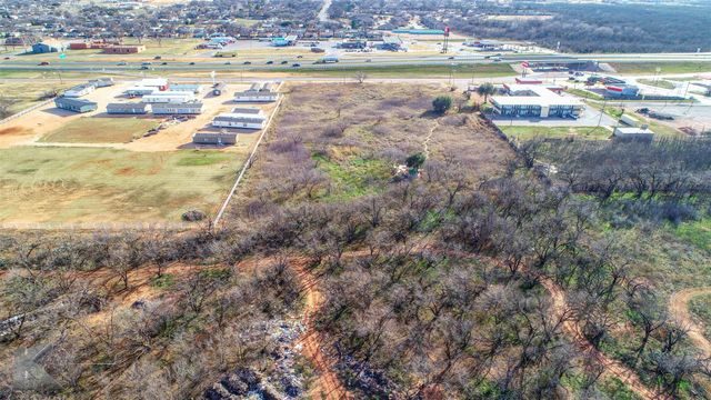 2166 W Overland Trail, Abilene, TX 79603