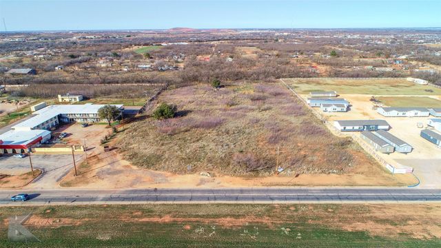 2166 W Overland Trail, Abilene, TX 79603