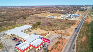 2166 W Overland Trail, Abilene, TX 79603