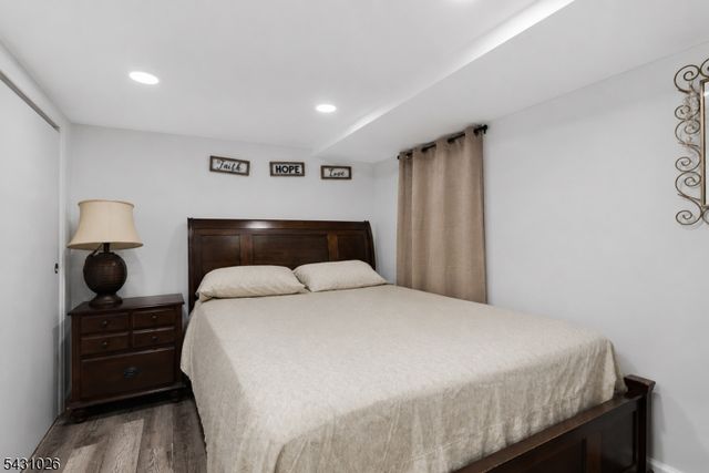 293 Clifton Ave, Newark City, NJ 07104