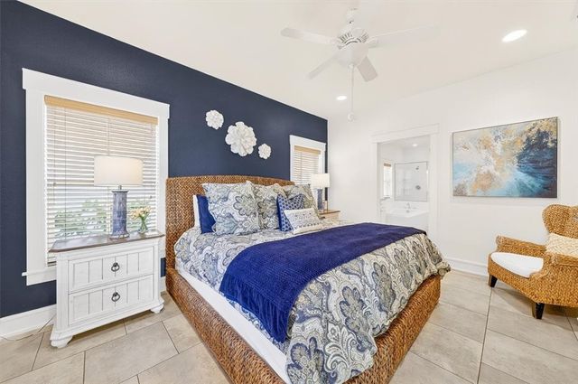 123 Still Water Dr, Port Aransas, TX 78373