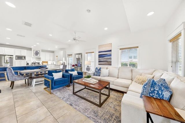 123 Still Water Dr, Port Aransas, TX 78373