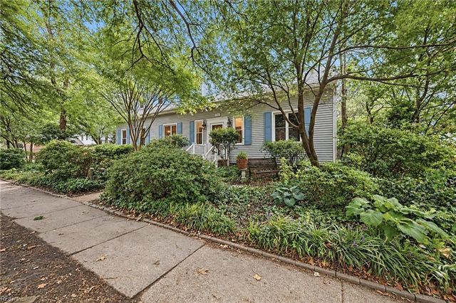 1101 Lexan AVE, Norfolk, VA 23508