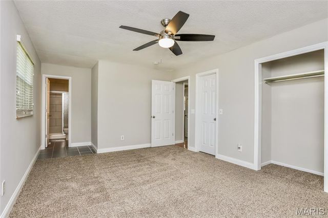 104 Lake Point Drive, St Peters, MO 63376