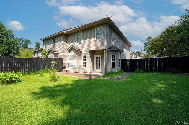 1813 Saint Charles, Tuscaloosa, AL 35404