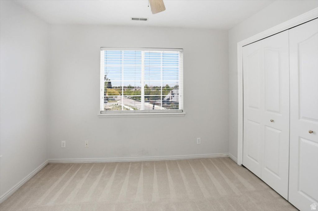 Image 14 of property listing at 1990 S 424 E, Orem, UT 84058