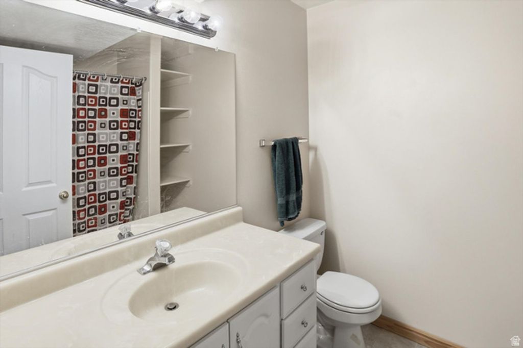 Image 29 of property listing at 1990 S 424 E, Orem, UT 84058