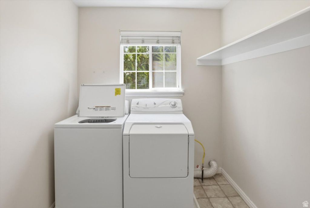 Image 31 of property listing at 1990 S 424 E, Orem, UT 84058