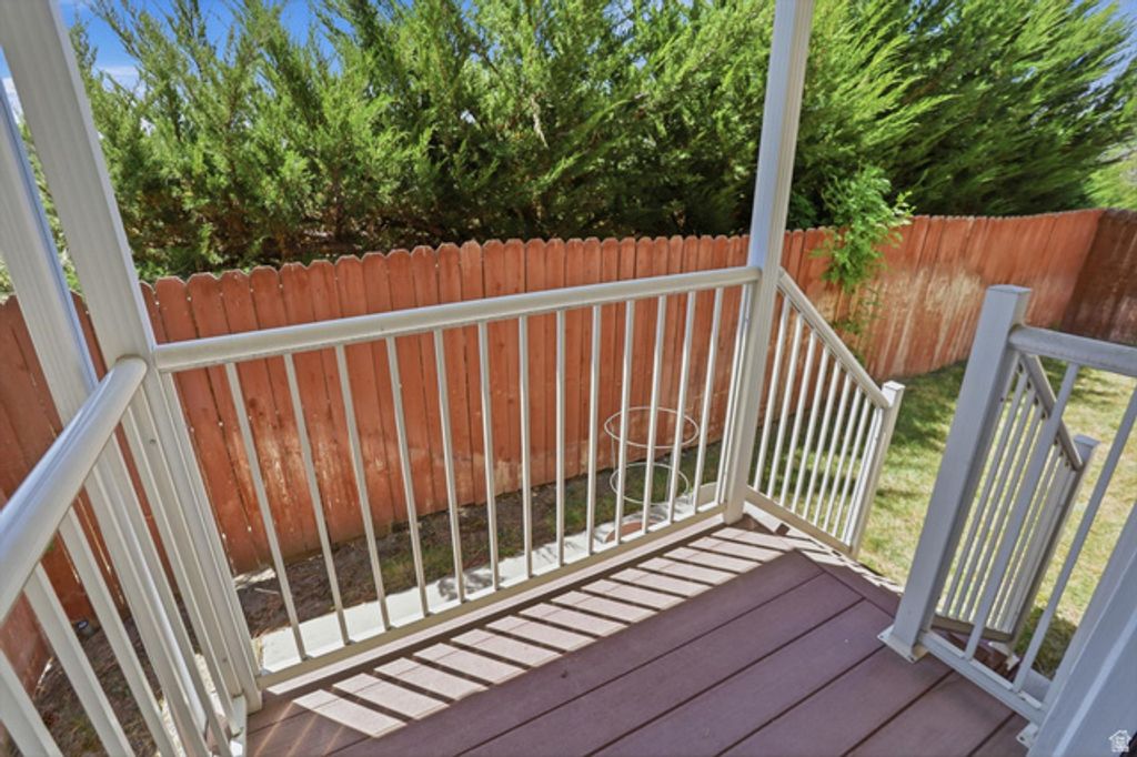 Image 33 of property listing at 1990 S 424 E, Orem, UT 84058