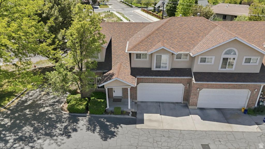 Image 40 of property listing at 1990 S 424 E, Orem, UT 84058