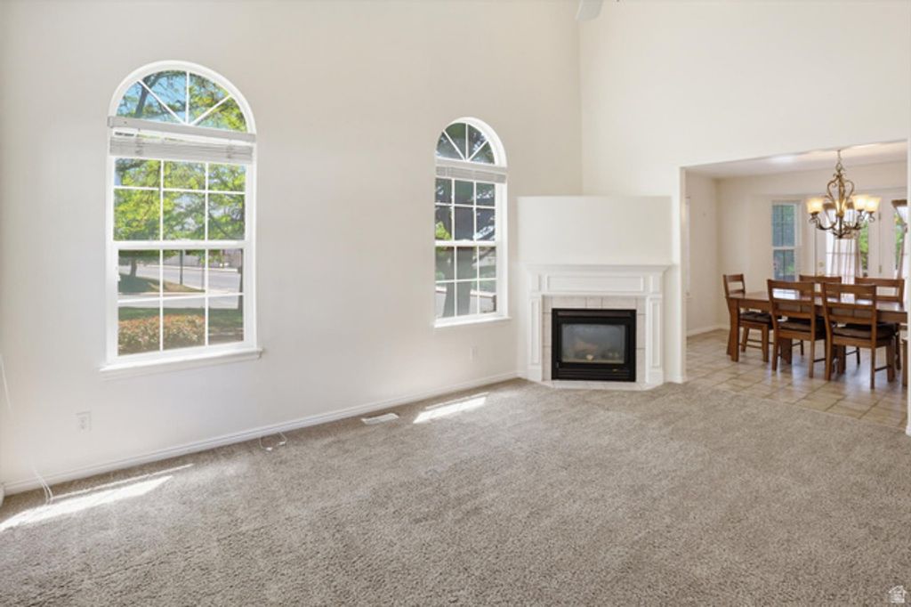 Image 5 of property listing at 1990 S 424 E, Orem, UT 84058