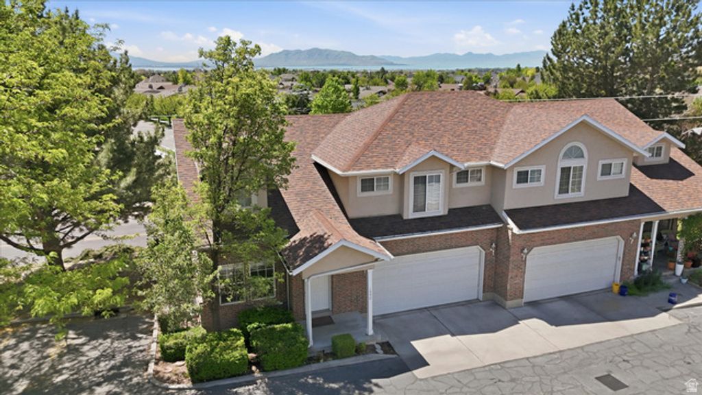 Image 42 of property listing at 1990 S 424 E, Orem, UT 84058