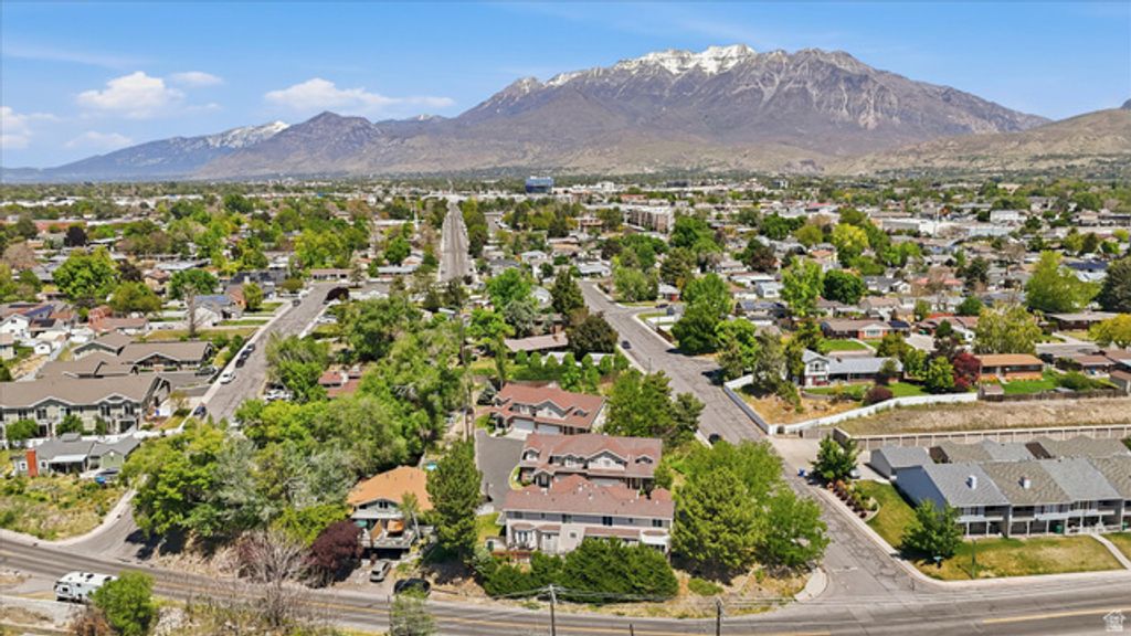 Image 44 of property listing at 1990 S 424 E, Orem, UT 84058