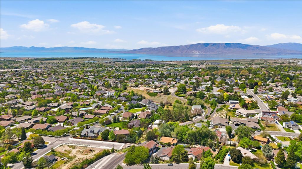 Image 47 of property listing at 1990 S 424 E, Orem, UT 84058