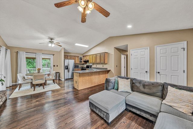 190 Brookrun DR, Callaway, VA 24067