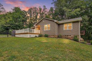 190 Brookrun DR, Callaway, VA 24067