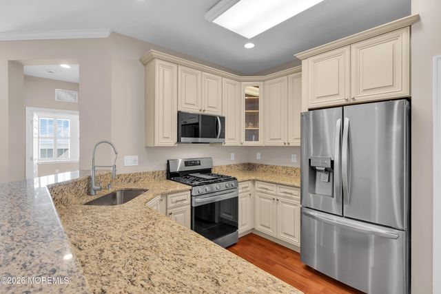 11 Cooper Avenue 409, Long Branch, NJ 07740