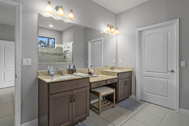 1569 N RIVER CIRCLE, Tarpon Springs, FL 34689