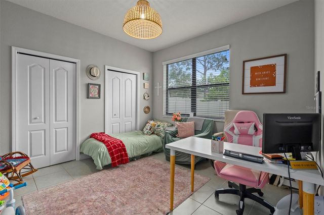 1569 N RIVER CIRCLE, Tarpon Springs, FL 34689