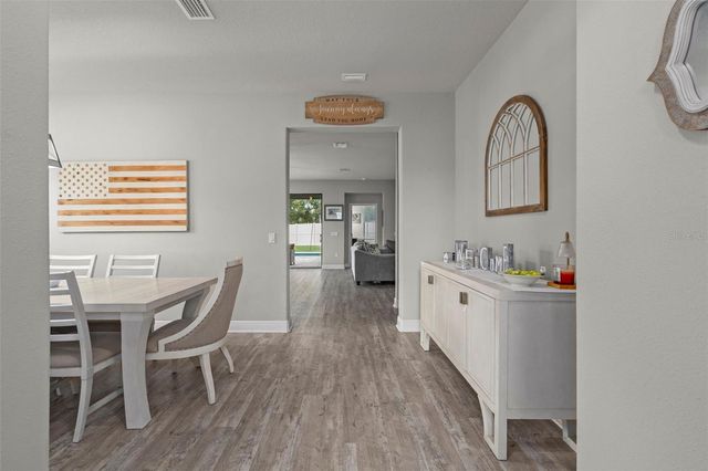 1569 N RIVER CIRCLE, Tarpon Springs, FL 34689