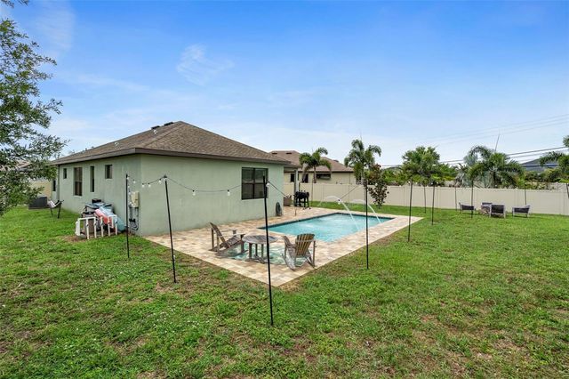 1569 N RIVER CIRCLE, Tarpon Springs, FL 34689