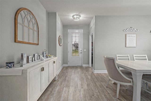 1569 N RIVER CIRCLE, Tarpon Springs, FL 34689