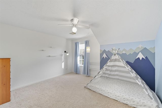 4027 Ridgepoint Drive, Pearland, TX 77584