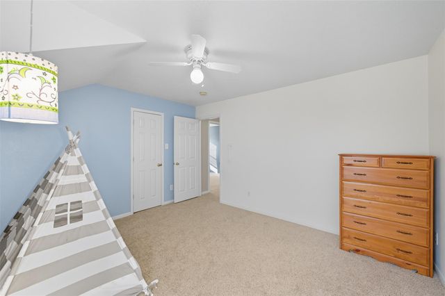 4027 Ridgepoint Drive, Pearland, TX 77584