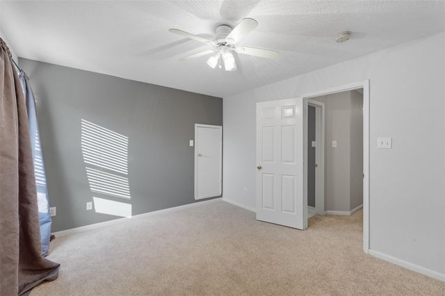 4027 Ridgepoint Drive, Pearland, TX 77584