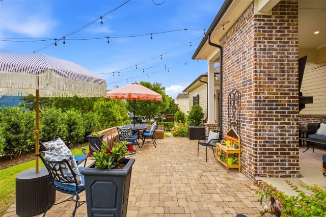 2116 Tremont Boulevard, Mckinney, TX 75071