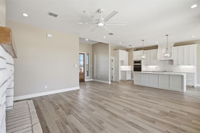 1221 Green Elm Road, Graford, TX 76449