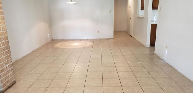 11714 Bob White Drive, Houston, TX 77035