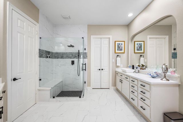 11413 Gallant Ridge Lane, Houston, TX 77082