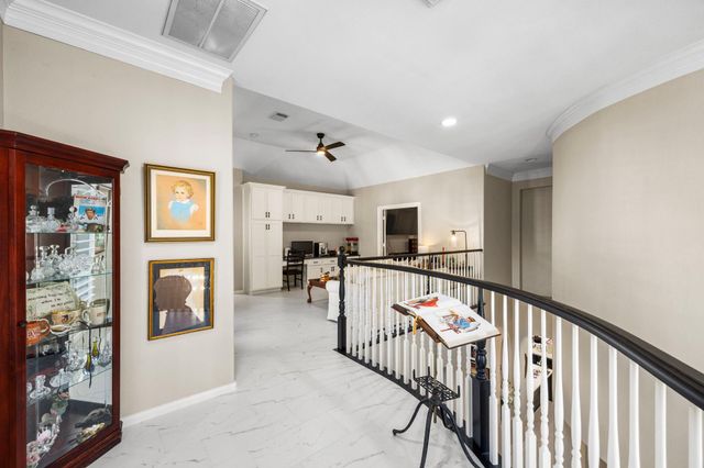 11413 Gallant Ridge Lane, Houston, TX 77082