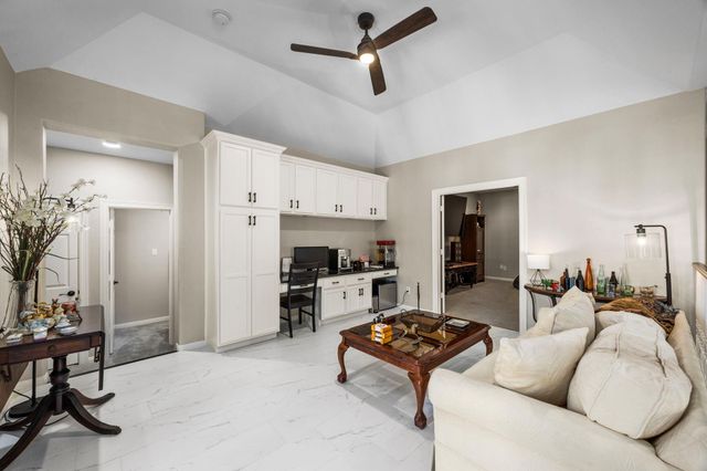 11413 Gallant Ridge Lane, Houston, TX 77082