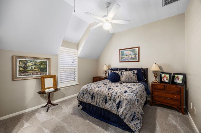 11413 Gallant Ridge Lane, Houston, TX 77082