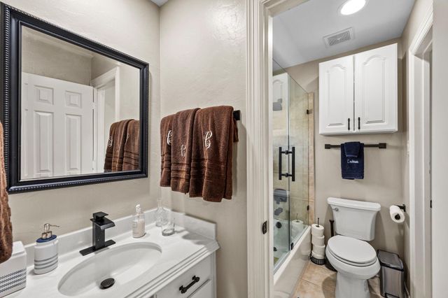 11413 Gallant Ridge Lane, Houston, TX 77082