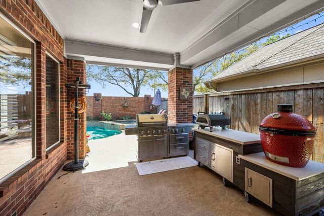 11413 Gallant Ridge Lane, Houston, TX 77082